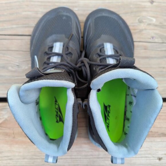 Women's Size 8 Altra Lone Peak All Black all-weather waterproof hiking boot - Picture 6 of 6